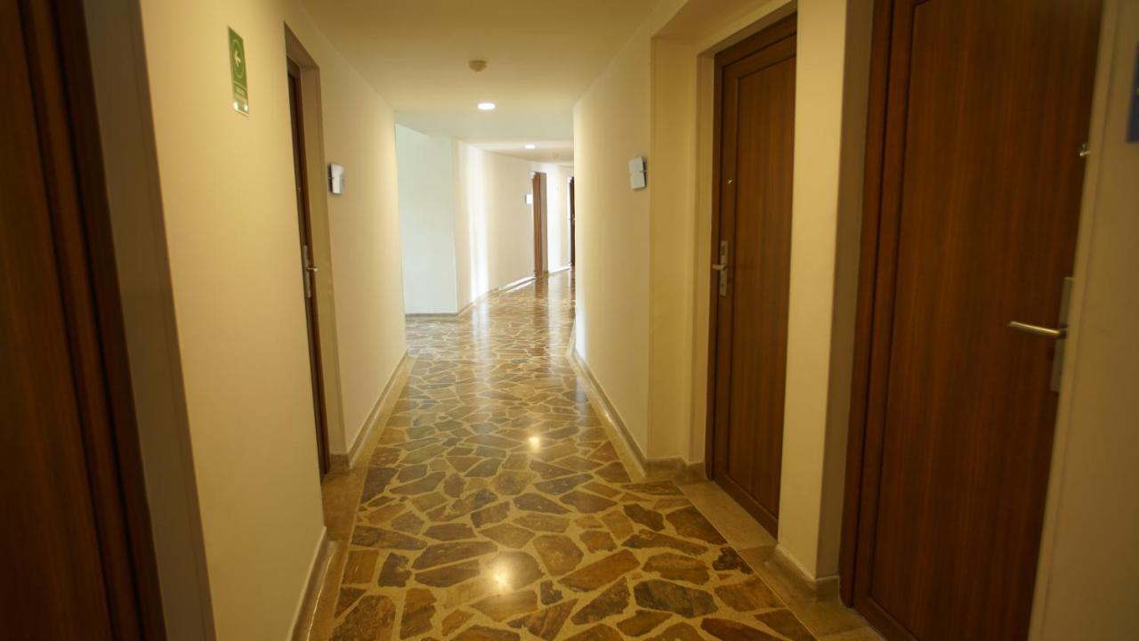 Hotel Bachue 4*